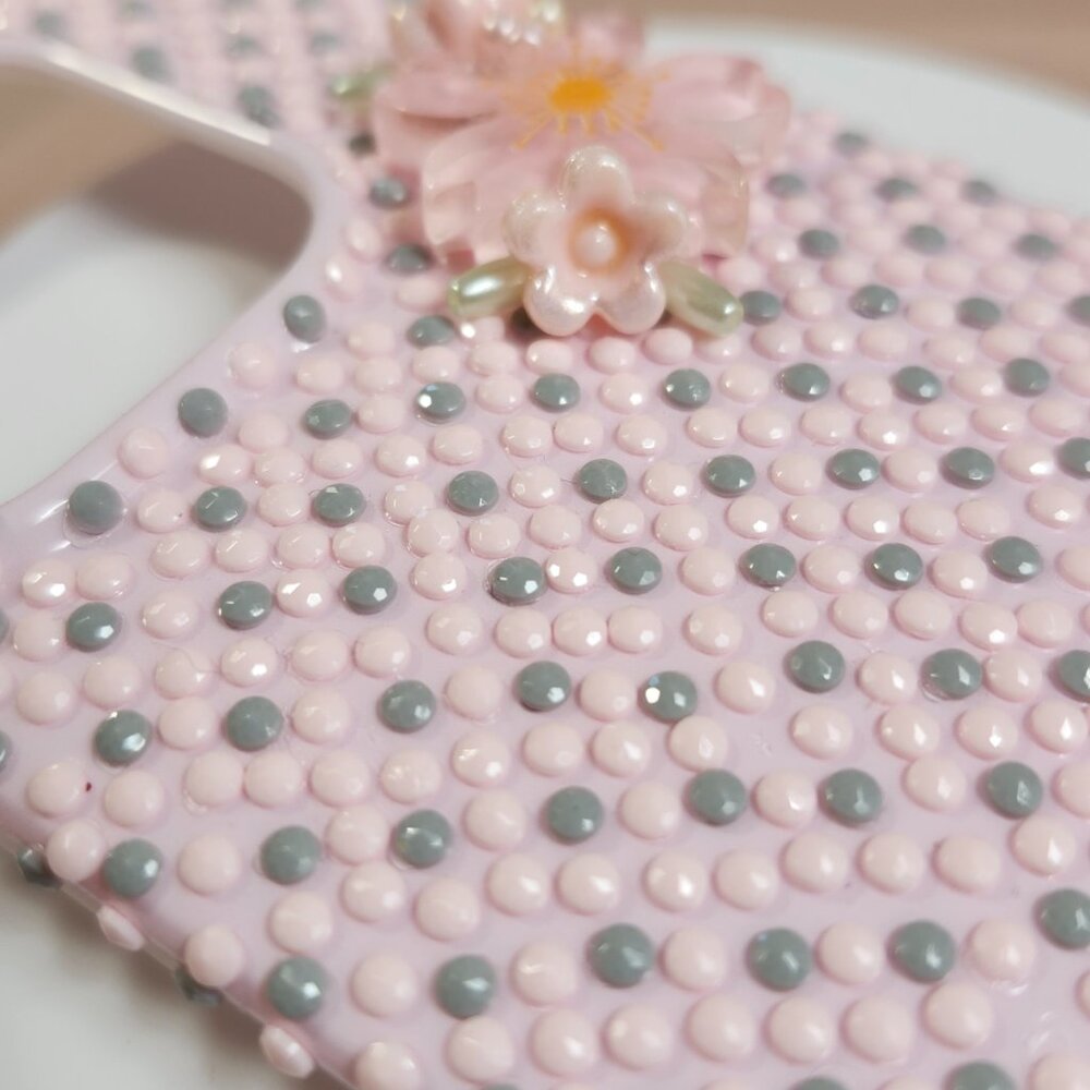Handmade iPhone 16 Pro Cover - Picture 7 of 8